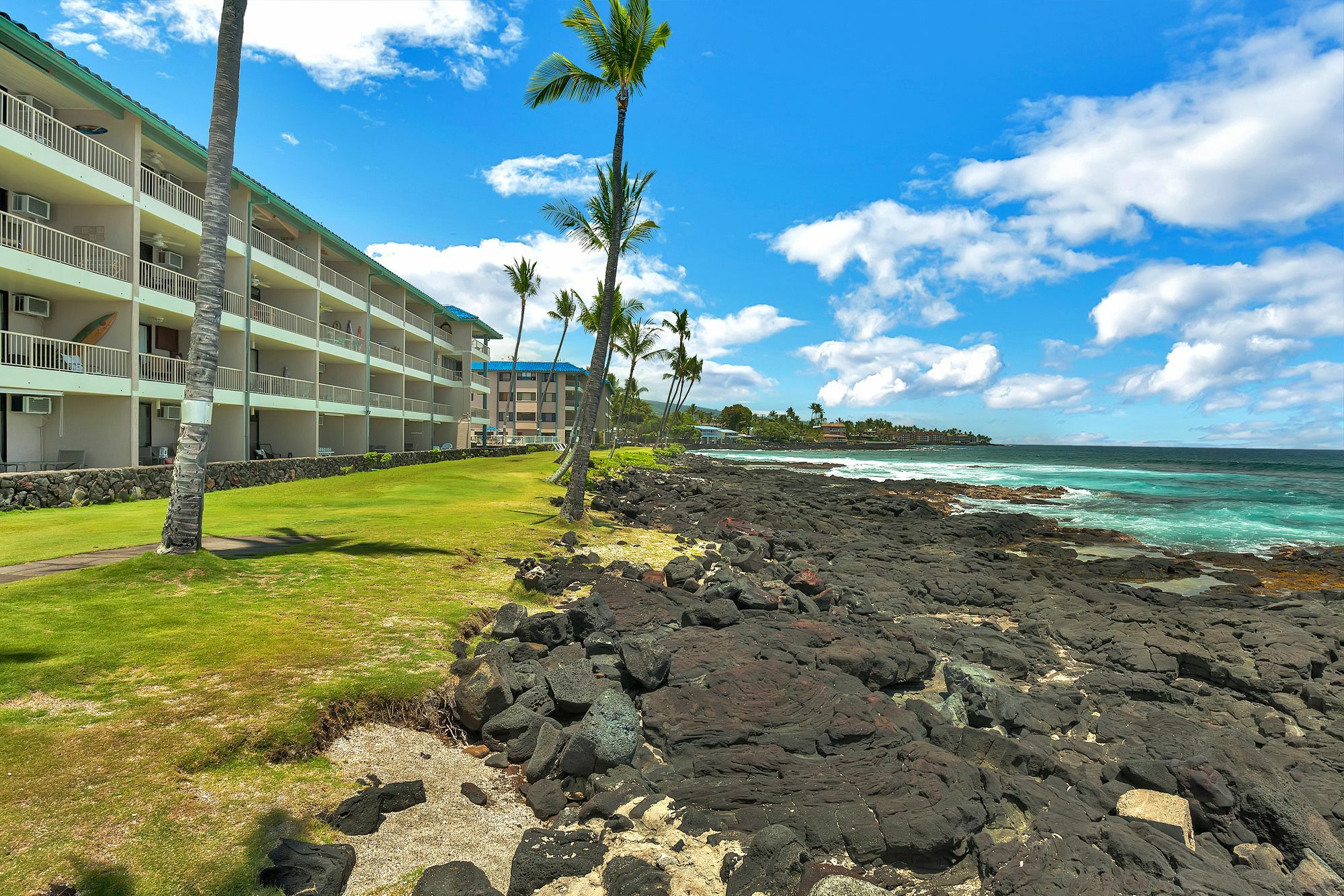 Castle At Kona Reef Aparthotel Кайлуа Кона Екстериор снимка